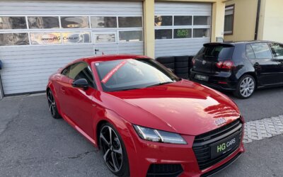 AUDI TT 2,0 TFSI quattro S-LINE